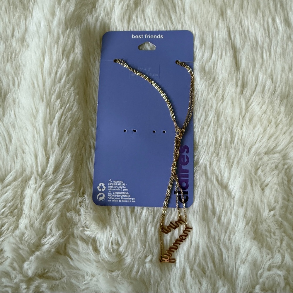 Claire's Gold Best Friends Necklace brand new